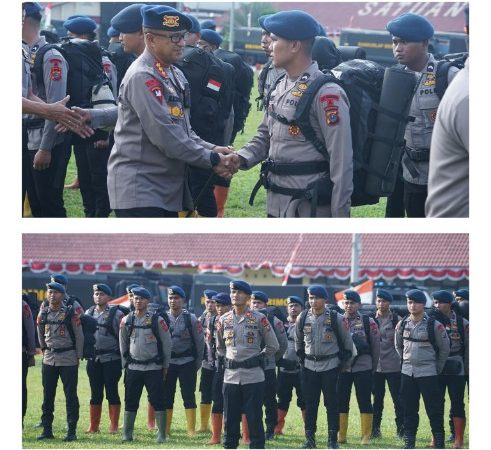 Gunung Sinabung Erupsi, Polda Sumut Siagakan 100 Personel Brimob dan Peralatan Pendukung