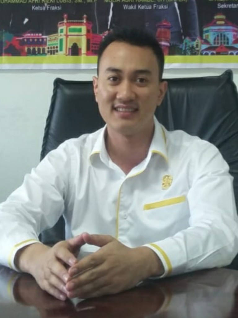 Rizky Lubis Layangkan Kritik Keras Terhadap DLH