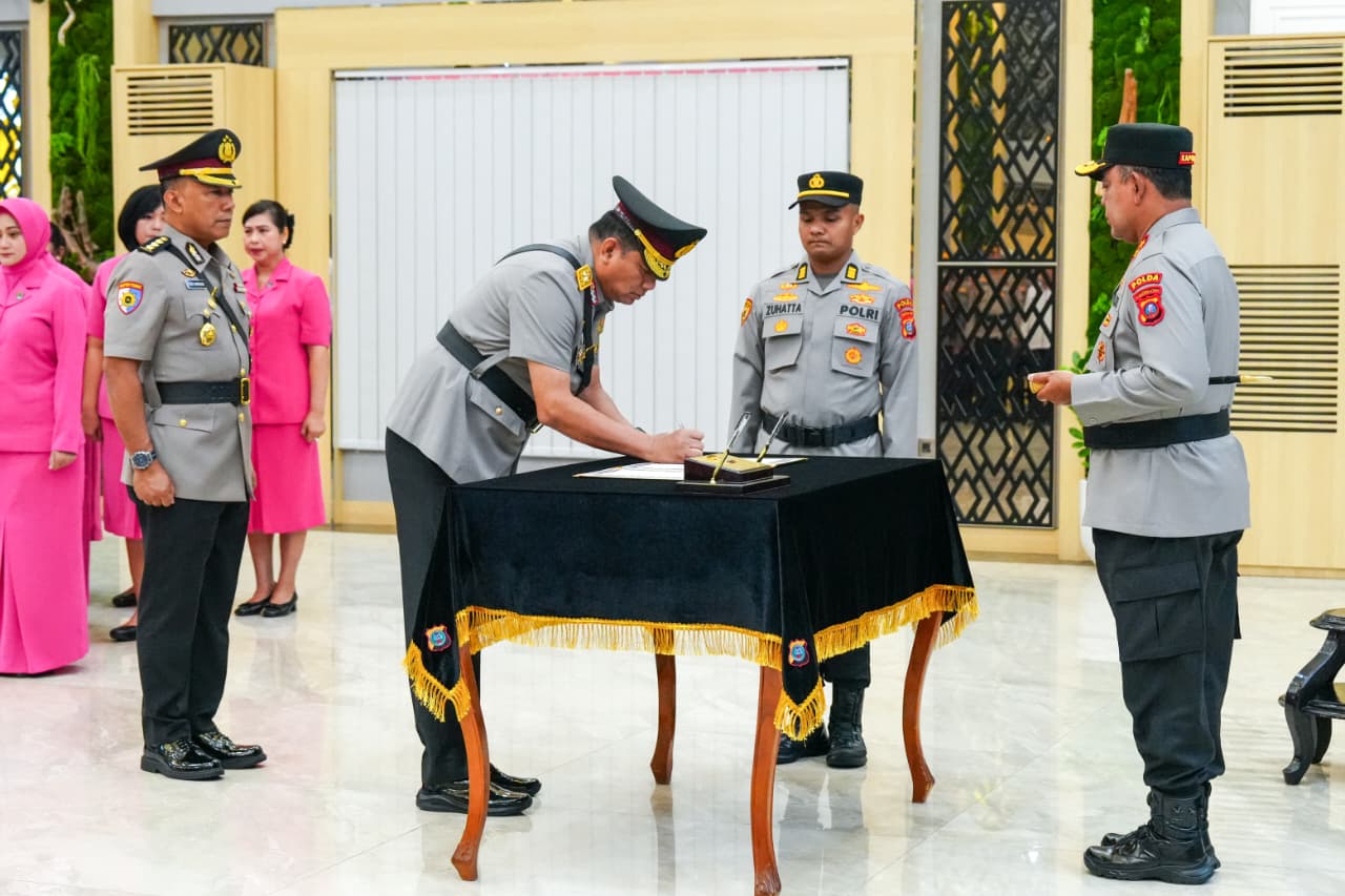 Kapolda Sumut Tekankan Penguatan Fungsi Pengawasan dalam Sertijab Irwasda