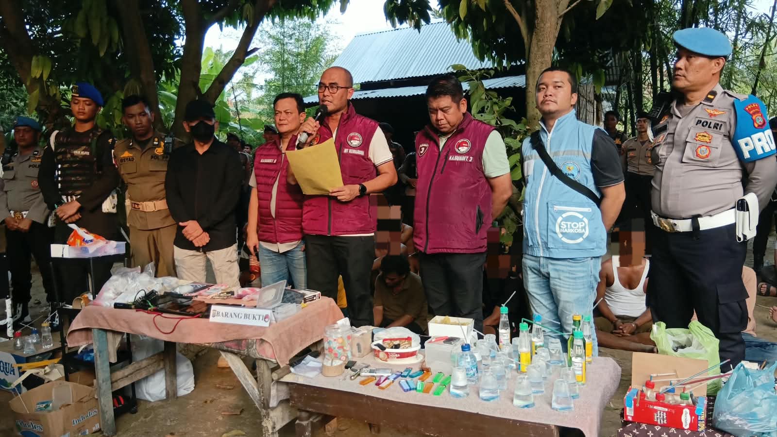 Polda Sumut Gerebek Sarang Narkoba di Percut Sei Tuan, 27 Orang Positif dan 2 Diduga Pengedar