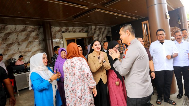 Temui Majelis Taklim Halimah, Kapolda Sumut Ajak Masyarakat Bersinergi Jaga Kamtibmas